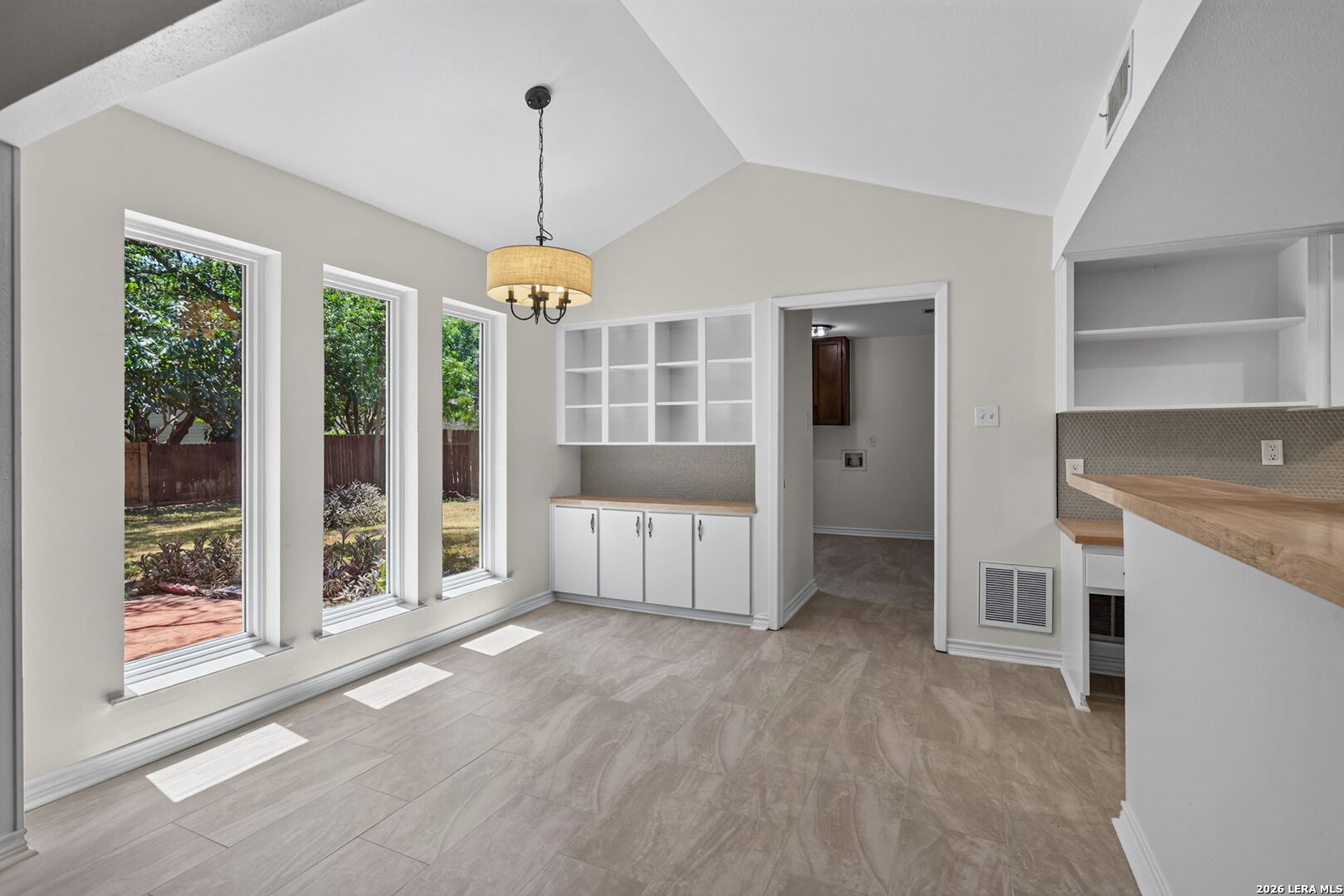 4614 Emory Oak Woods San Antonio TX 78249