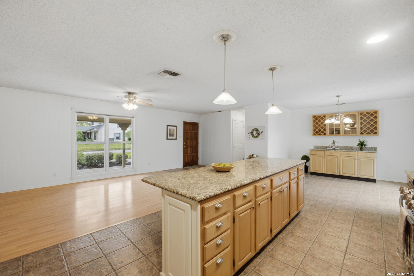 3814 Highcliff Drive San Antonio TX 78218