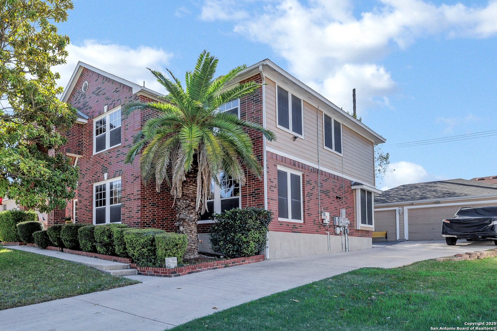 1611 Springhouse San Antonio TX 78251