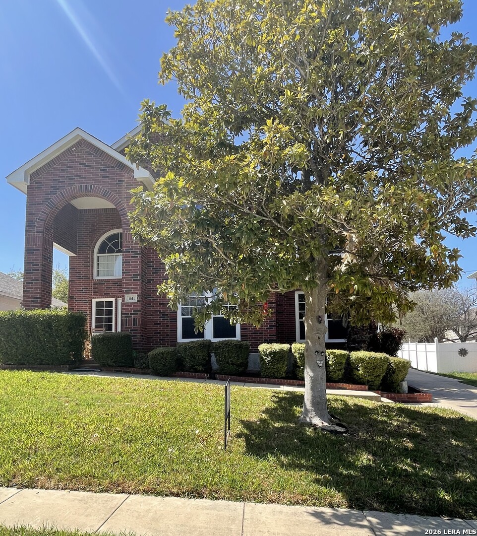 1611 Springhouse San Antonio TX 78251