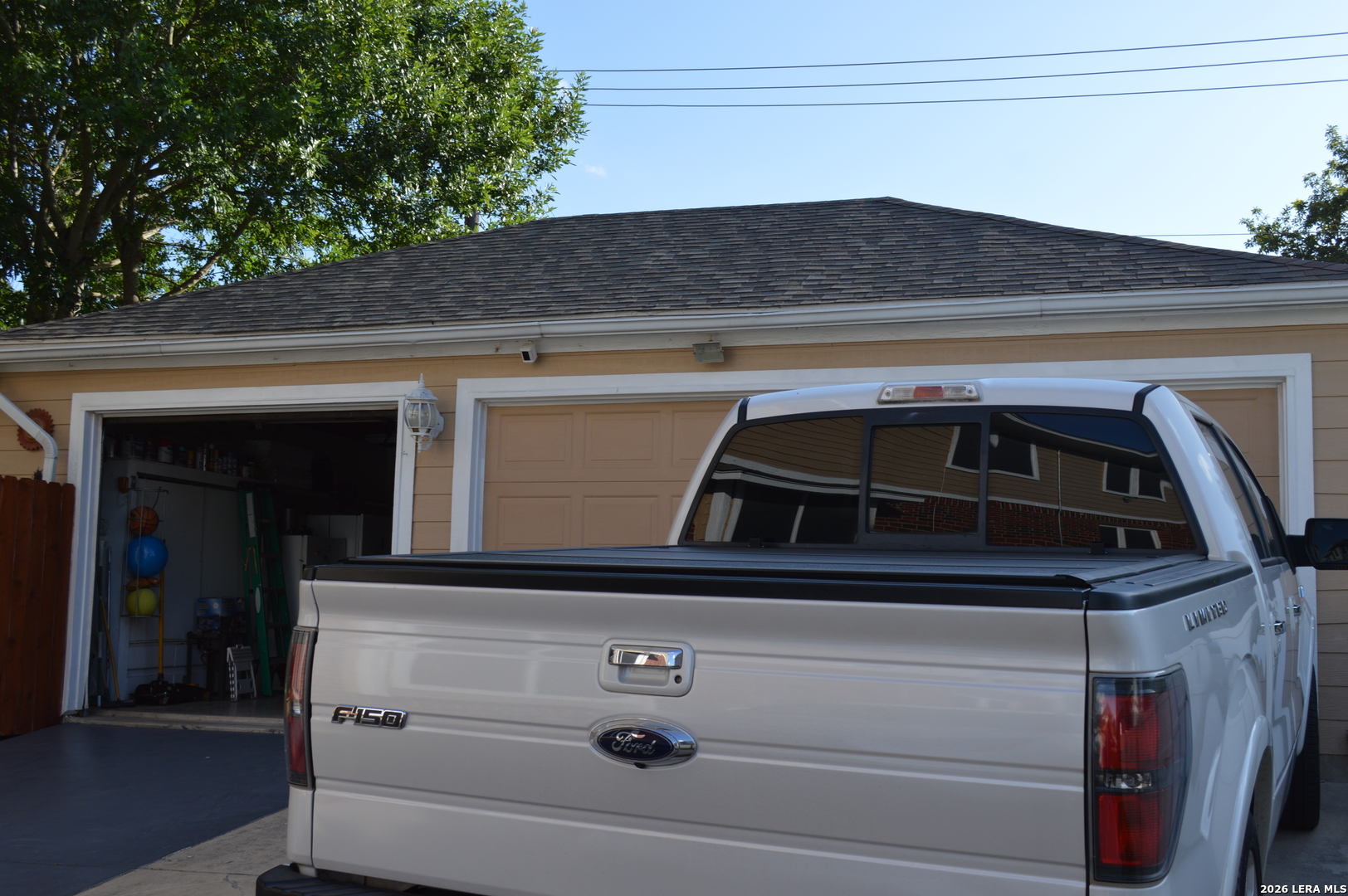 1611 Springhouse San Antonio TX 78251