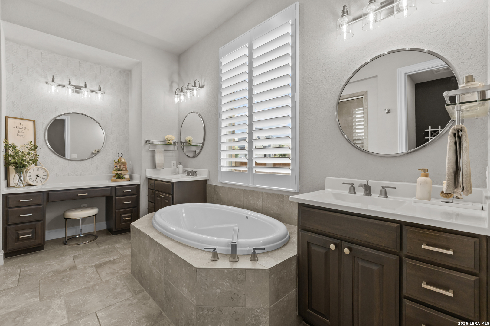 28614 Benedikt Path Boerne TX 78006