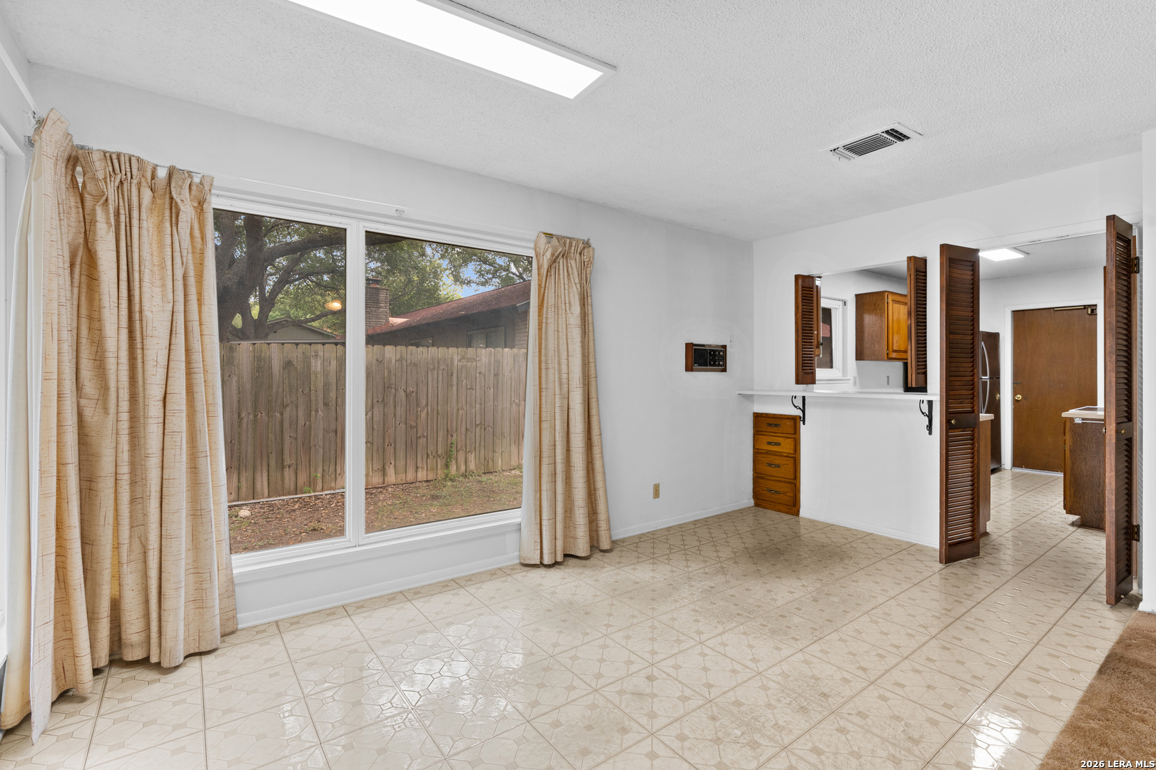 8254 Zodiac Drive Universal City TX 78148