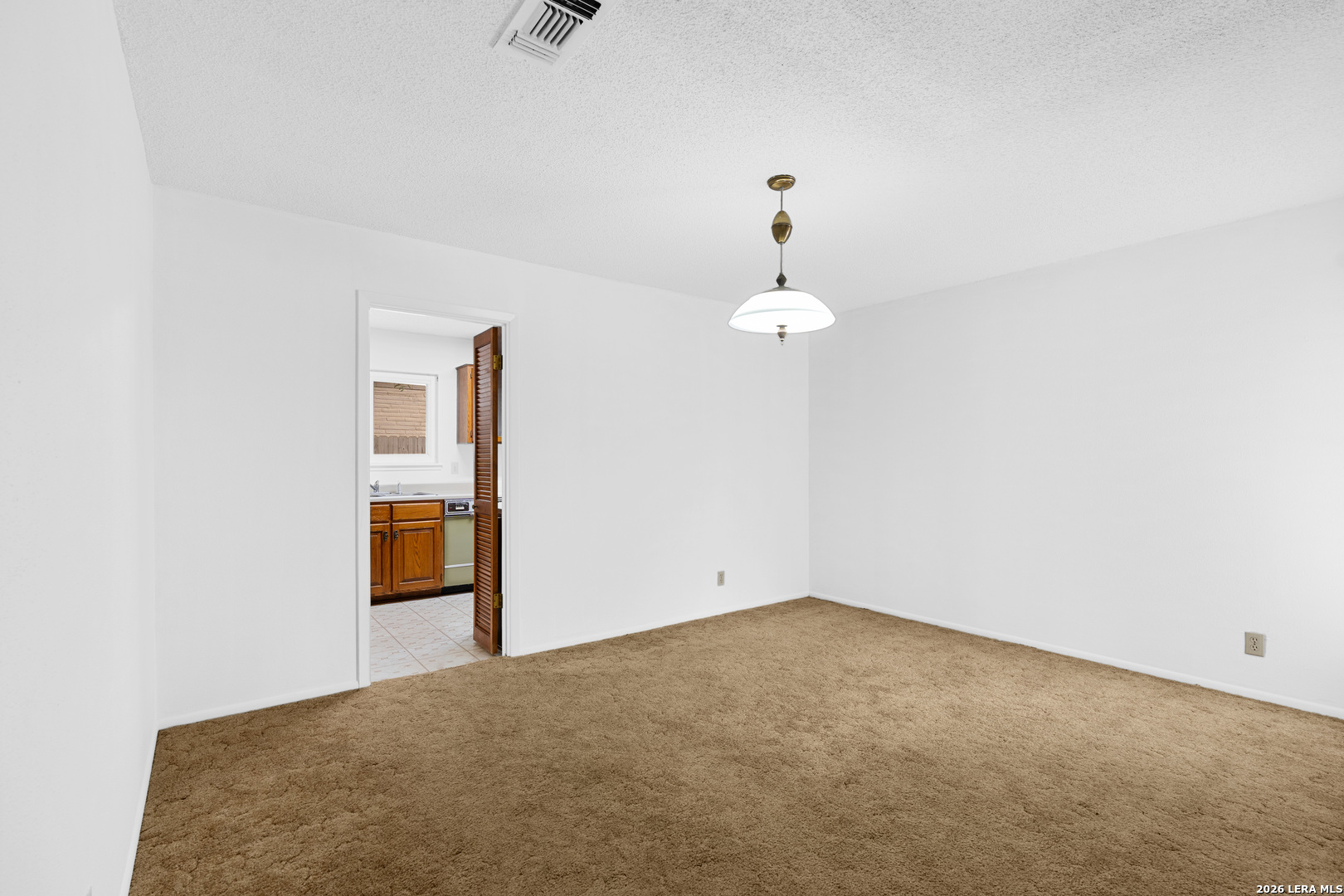 8254 Zodiac Drive Universal City TX 78148