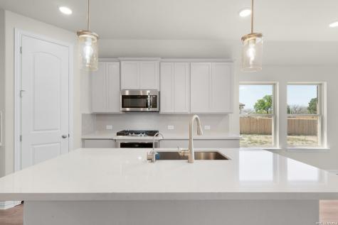 939 Creek Bed Drive New Braunfels TX 78130