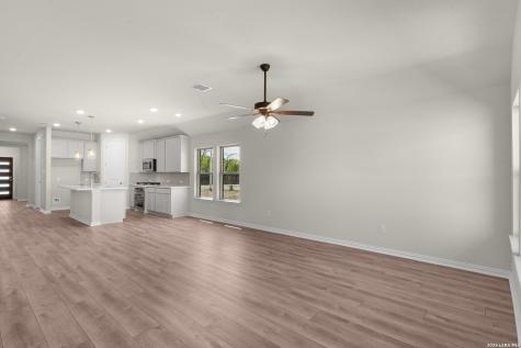 939 Creek Bed Drive New Braunfels TX 78130