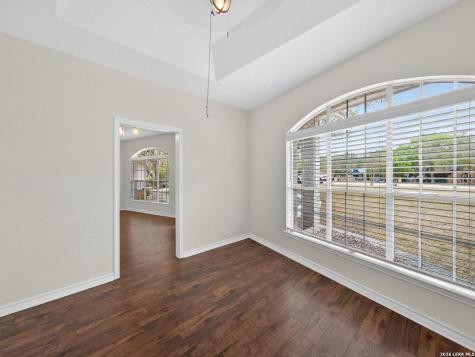 21023 Cedar Branch Garden Ridge TX 78266