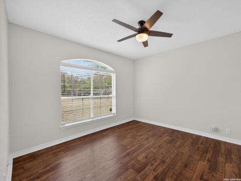 21023 Cedar Branch Garden Ridge TX 78266
