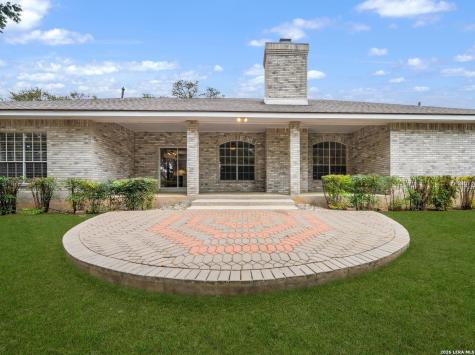 21023 Cedar Branch Garden Ridge TX 78266