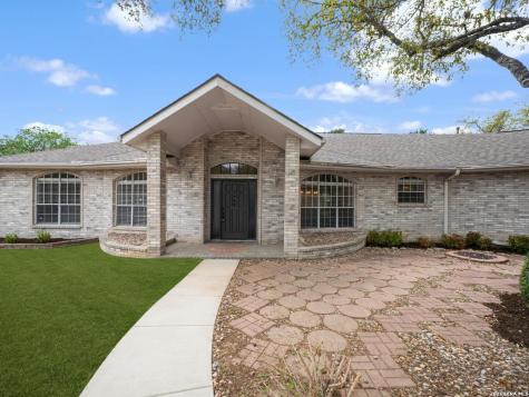 21023 Cedar Branch Garden Ridge TX 78266