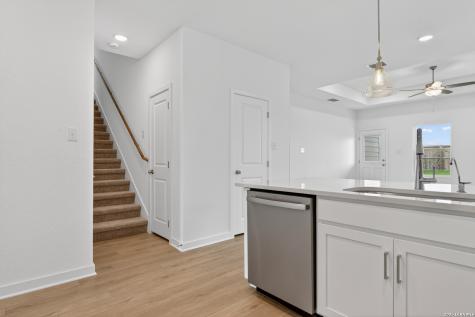 115 Peeps Court Adkins TX 78101