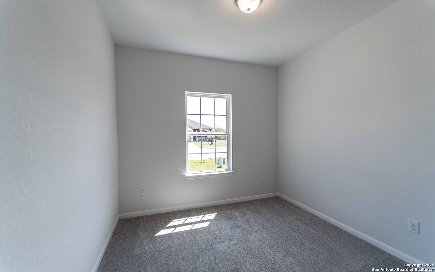 6437 Scooby Acres San Antonio TX 78253