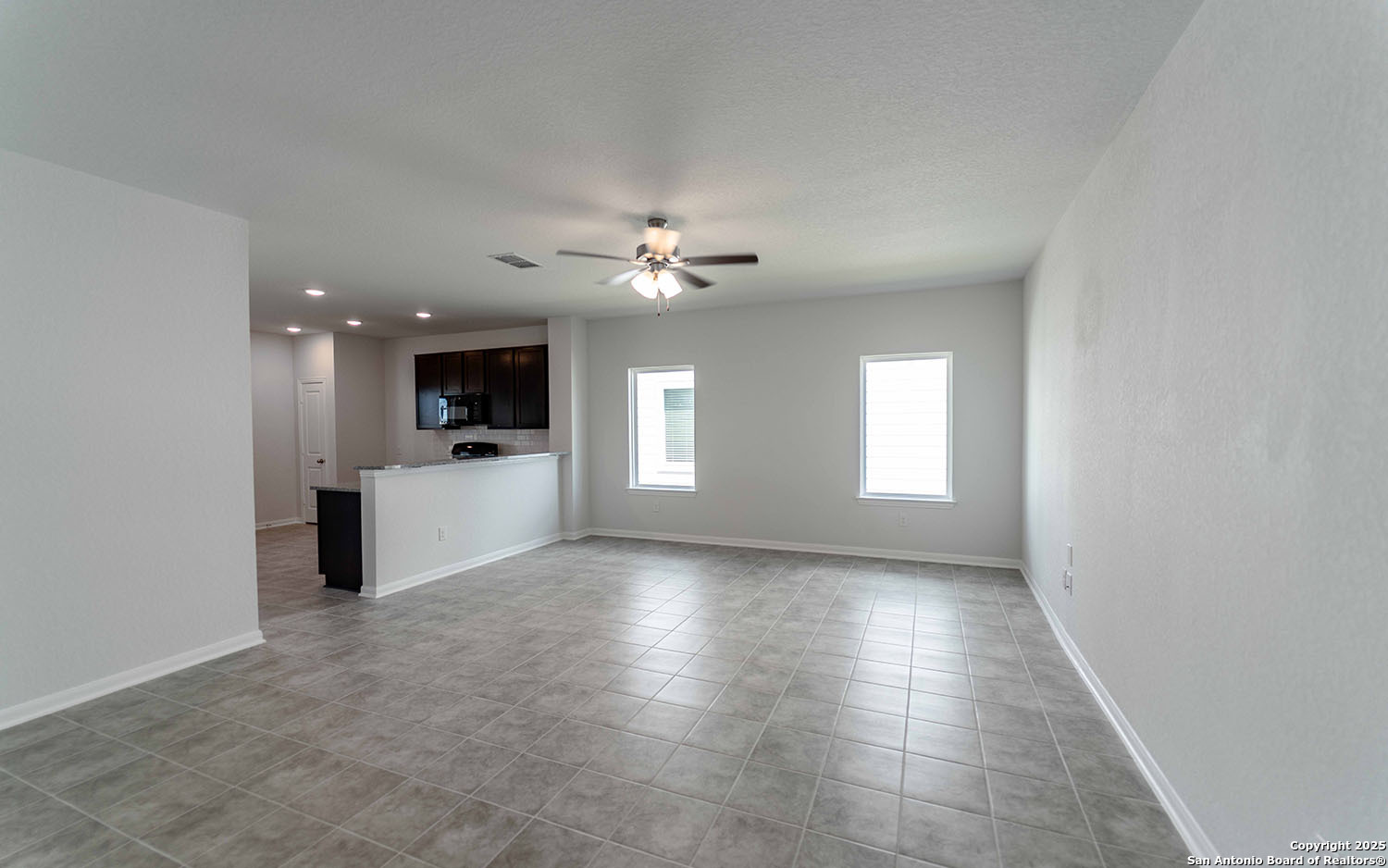 6437 Scooby Acres San Antonio TX 78253