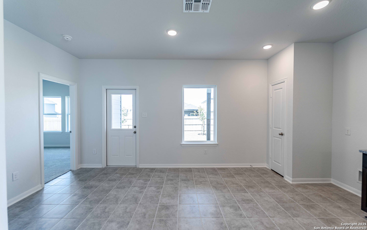6437 Scooby Acres San Antonio TX 78253