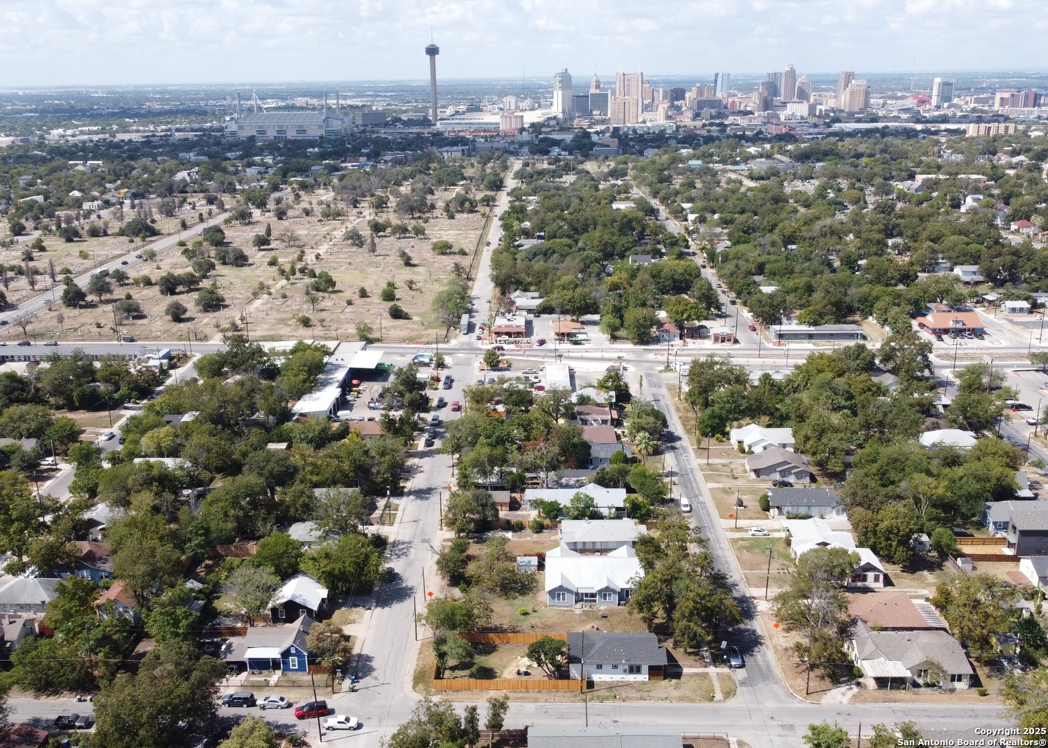 1048 Gibbs San Antonio TX 78202