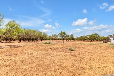 16445 Old Corpus Christi Highway Elmendorf TX 78112
