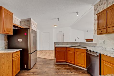 16445 Old Corpus Christi Highway Elmendorf TX 78112