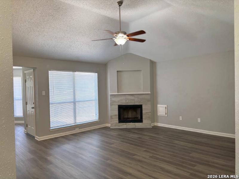 4903 Wren Lake San Antonio TX 78244