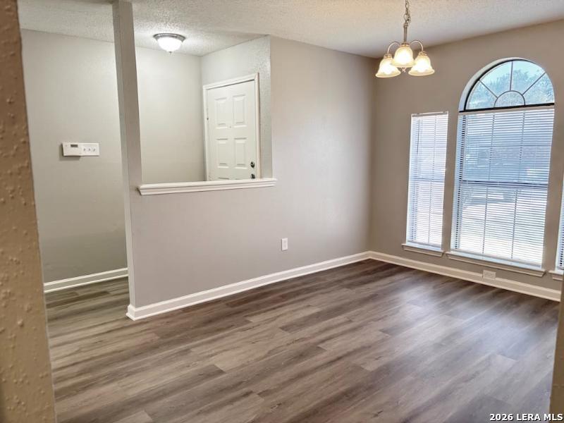4903 Wren Lake San Antonio TX 78244