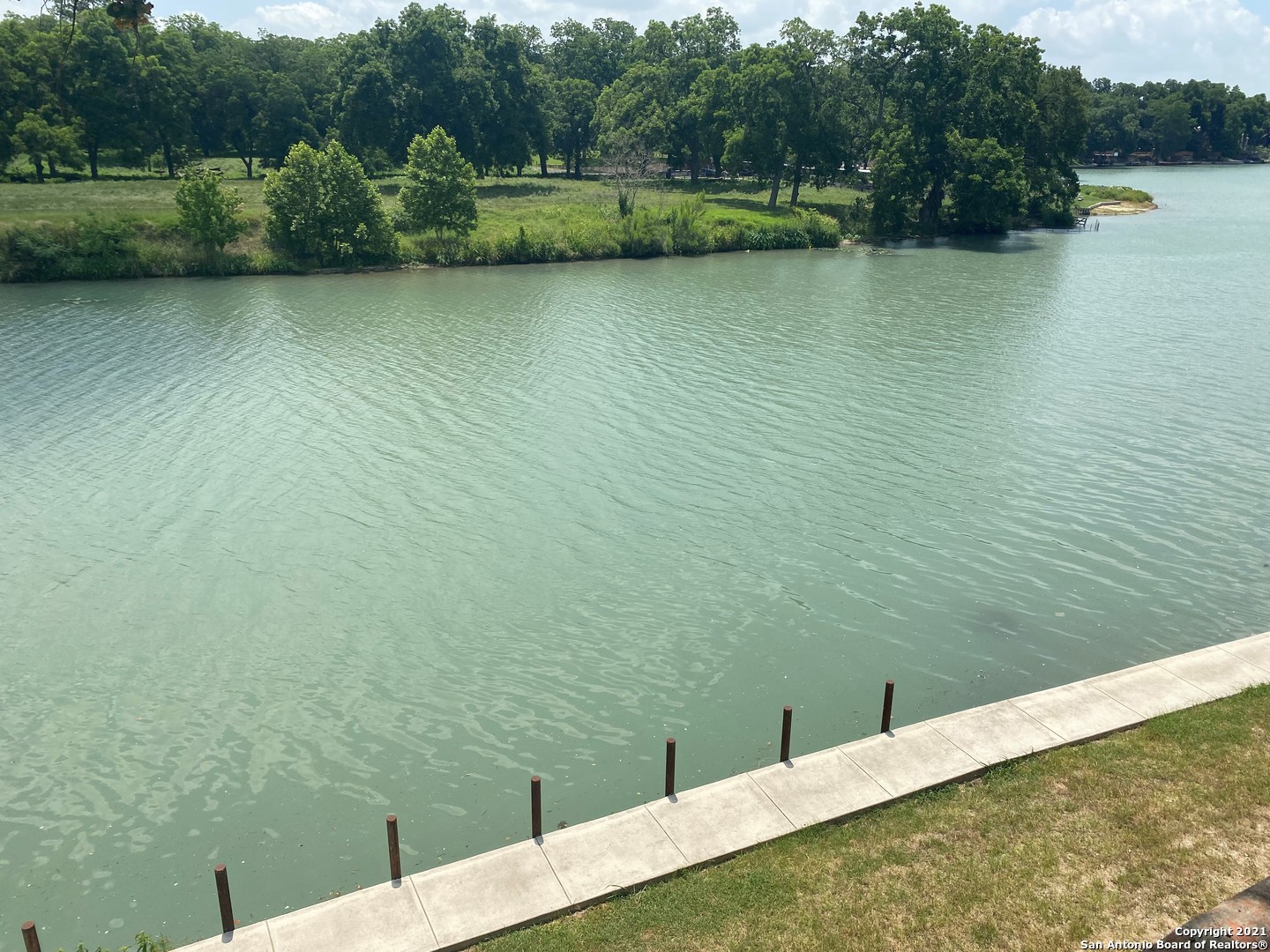 585 & 591 Vista Del Rio New Braunfels TX 78130