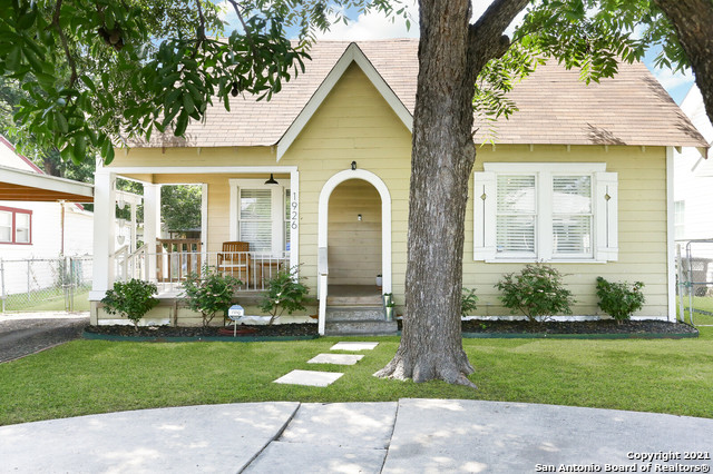 1926 W Hermosa Drive San Antonio TX 78201