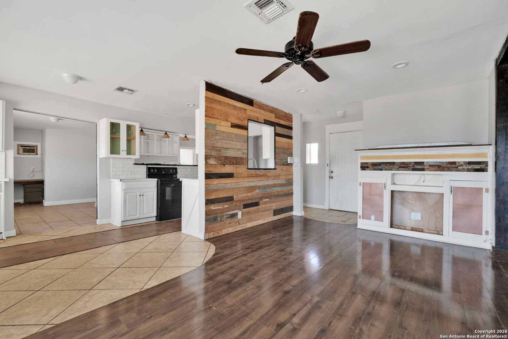 8118 Whistler San Antonio TX 78239