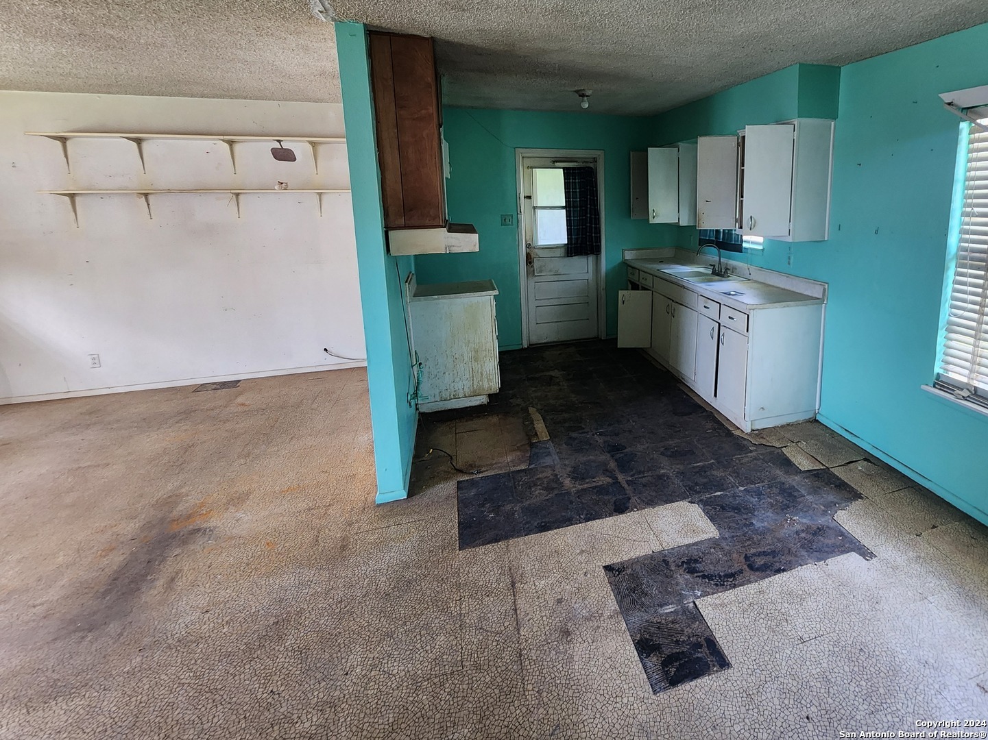 438 Park Plaza San Antonio TX 78237
