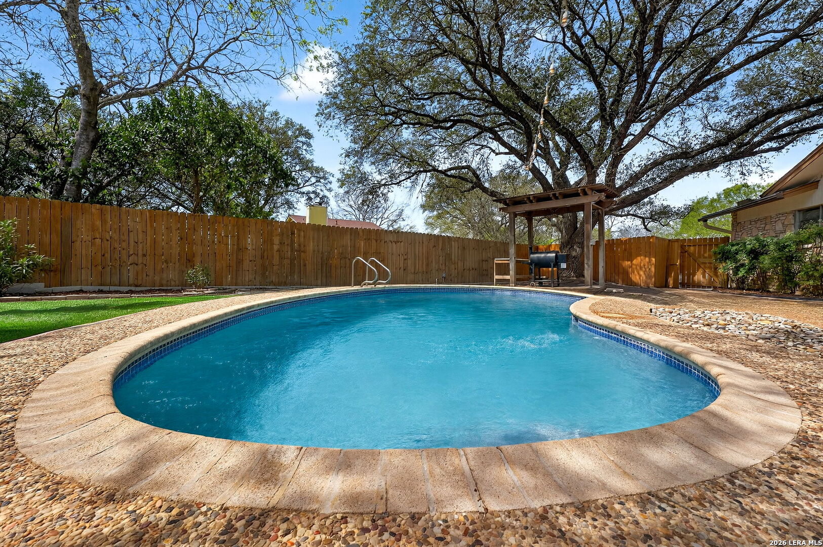 6522 Waterfall San Antonio TX 78239