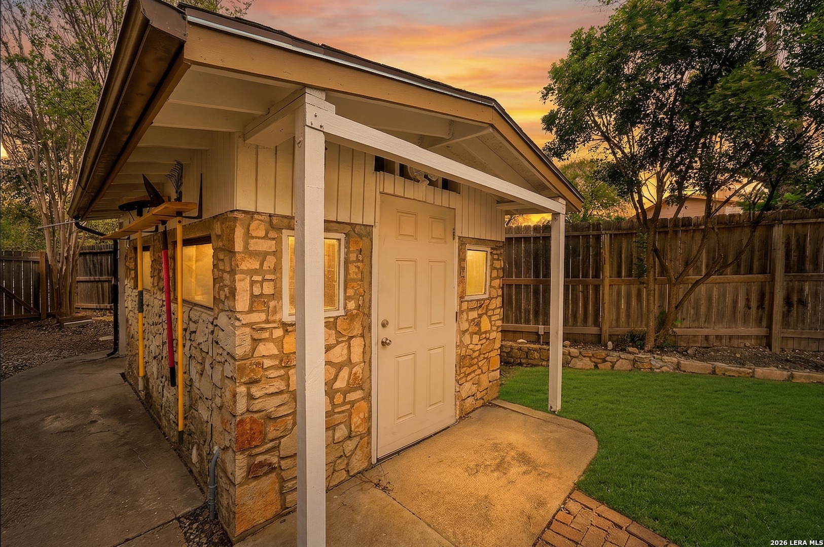 6522 Waterfall San Antonio TX 78239