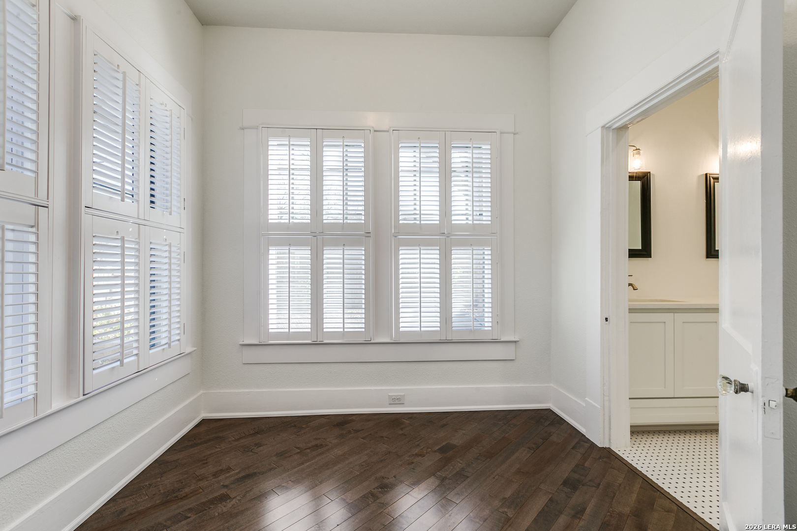 204 Queen Anne San Antonio TX 78209