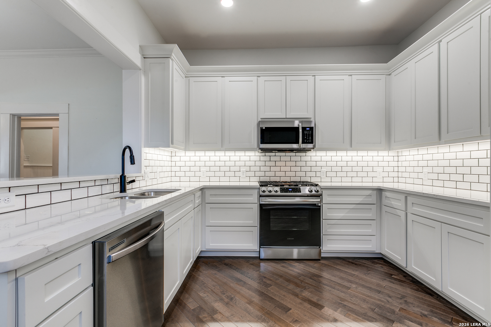 204 Queen Anne San Antonio TX 78209