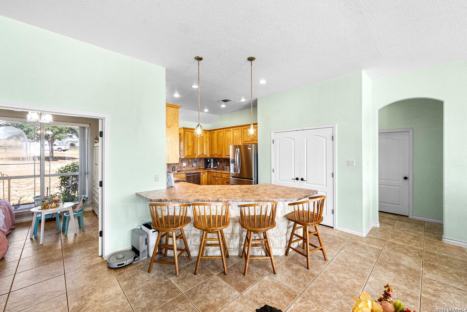 700 Lake Valley Drive La Vernia TX 78121