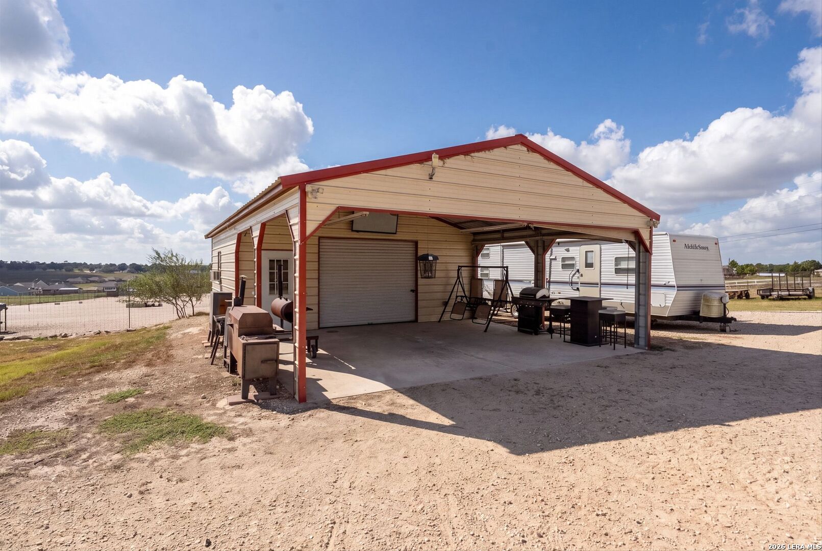 700 Lake Valley Drive La Vernia TX 78121