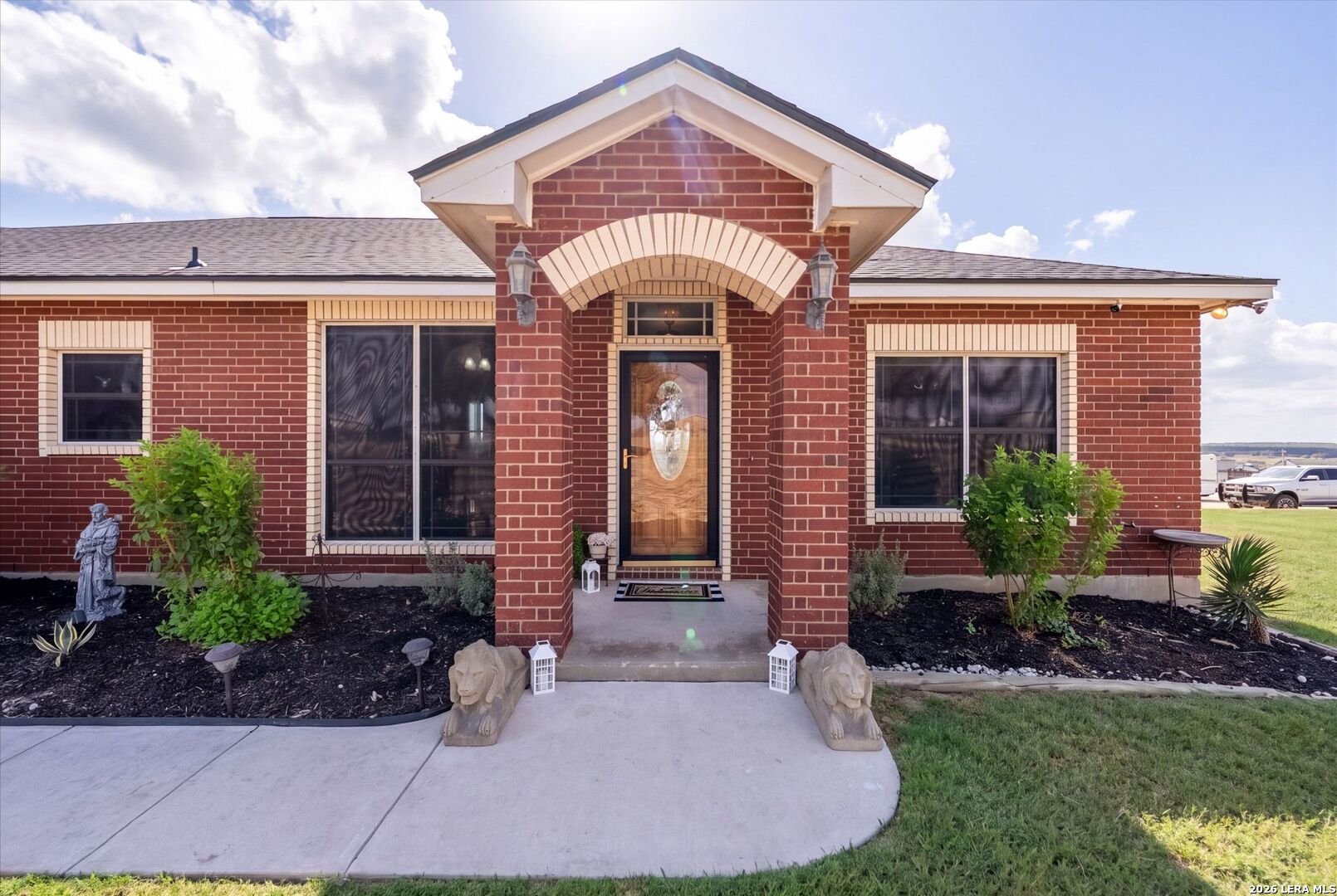 700 Lake Valley Drive La Vernia TX 78121