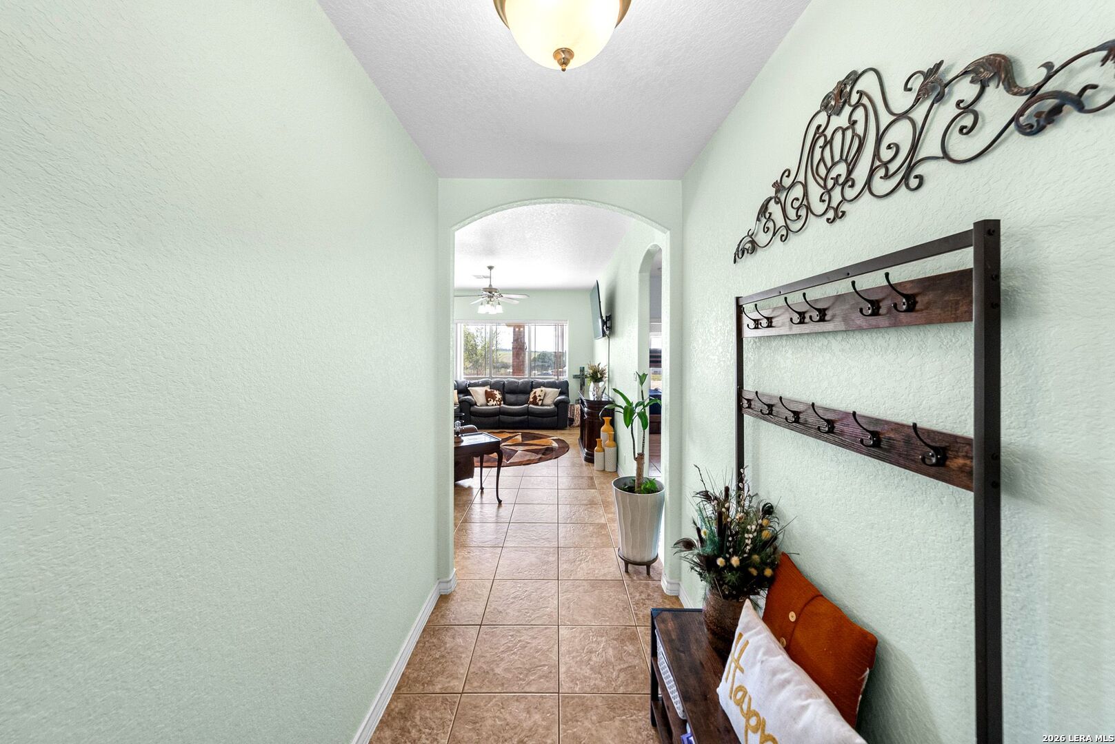 700 Lake Valley Drive La Vernia TX 78121