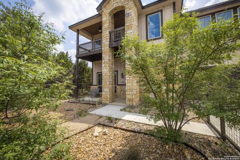 618 Wagon Wheel Canyon Lake TX 78133