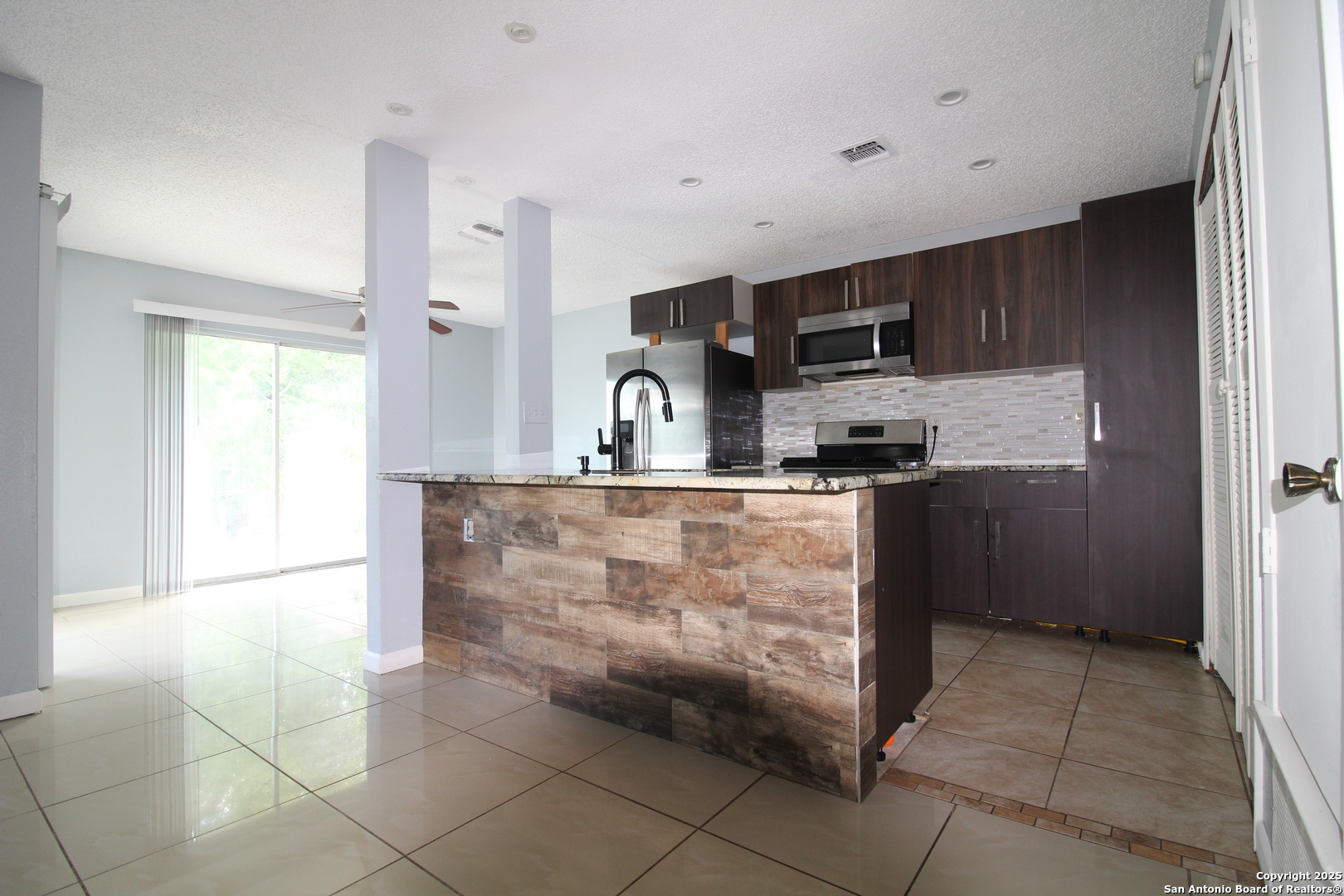6827 Maple Springs Street San Antonio TX 78249