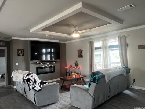 4295 N Highway 16 Tilden TX 78072