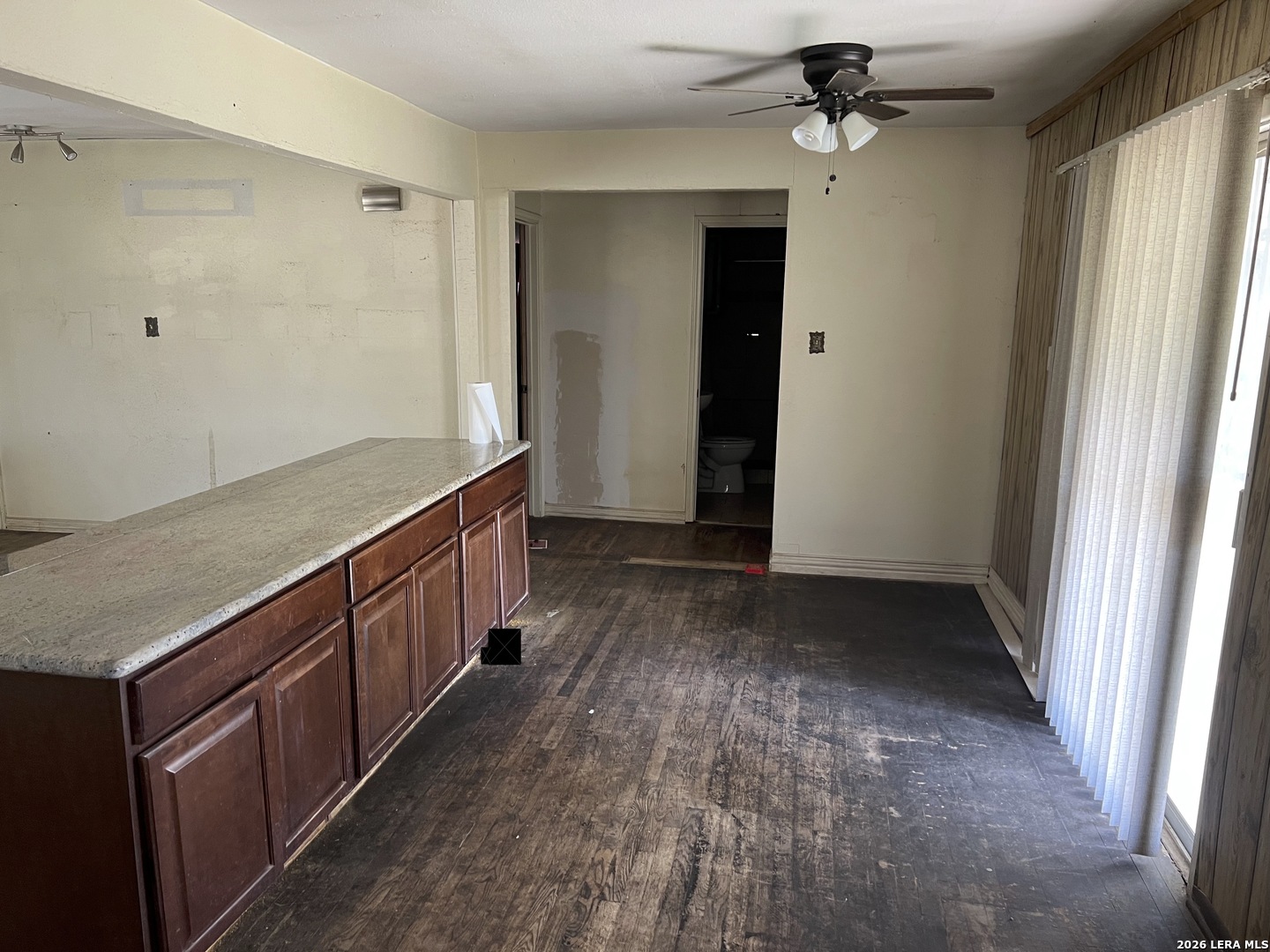 4750 Lark San Antonio TX 78228