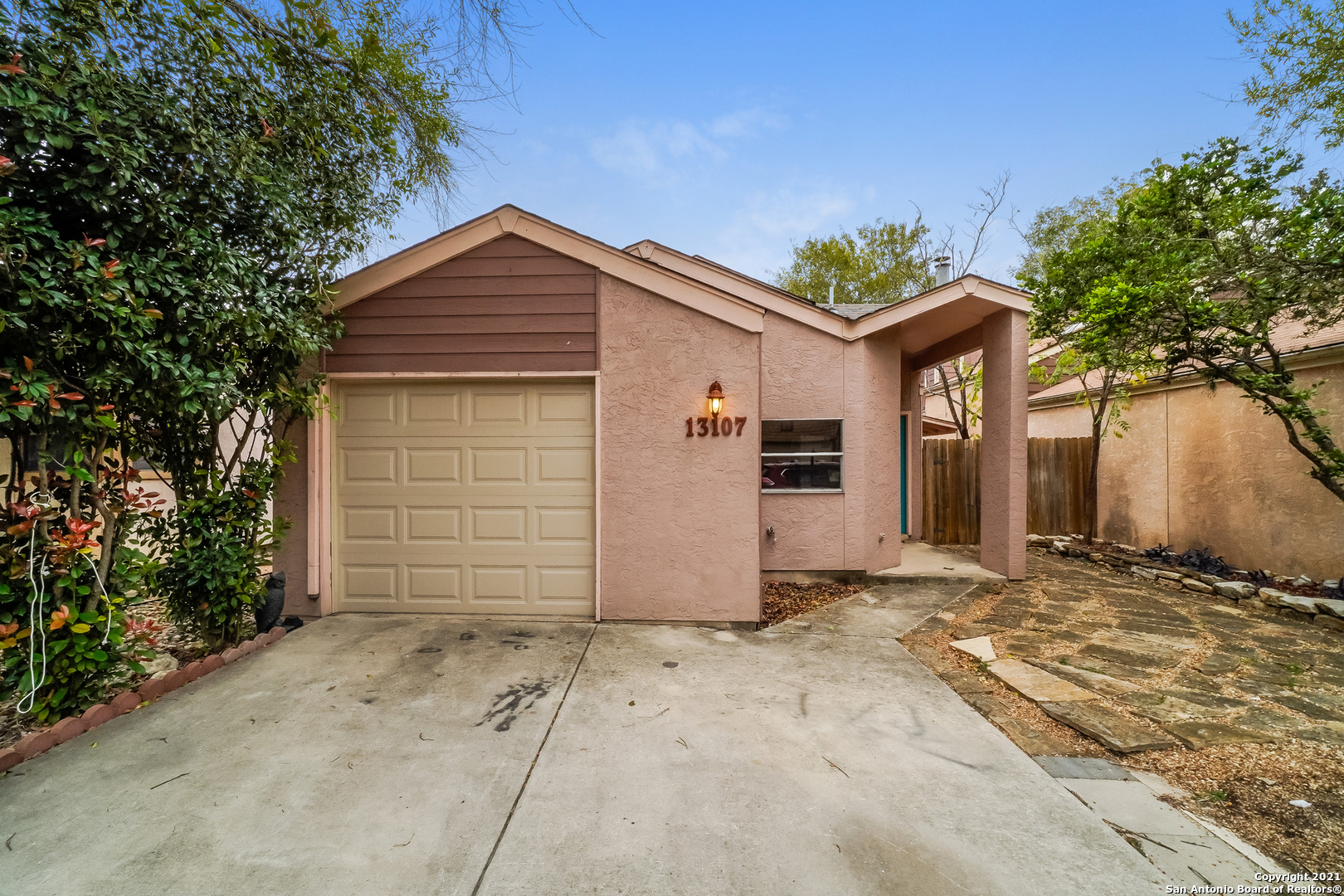 13107 Brook Garden Lane San Antonio TX 78232
