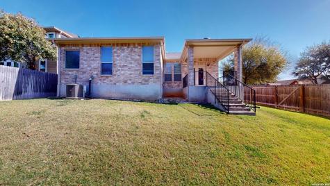 101 Springtree Cliff Cibolo TX 78108
