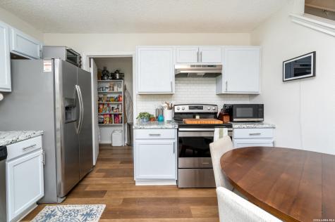 8903 Kenton Briar San Antonio TX 78240