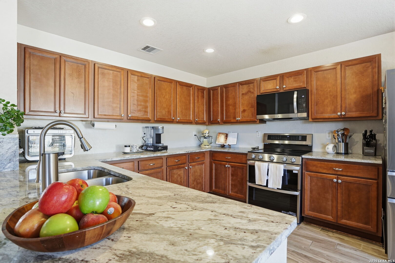 4551 Summer Fall San Antonio TX 78259