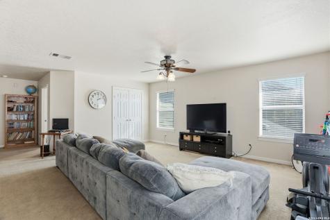 4551 Summer Fall San Antonio TX 78259