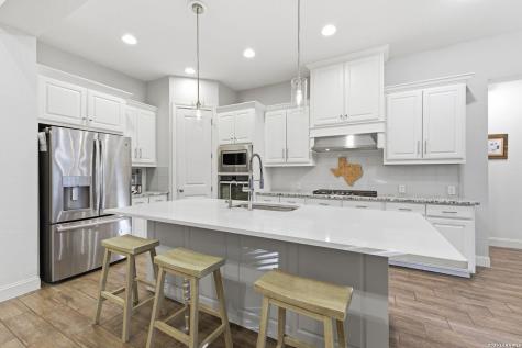 24845 Marcia View San Antonio TX 78261