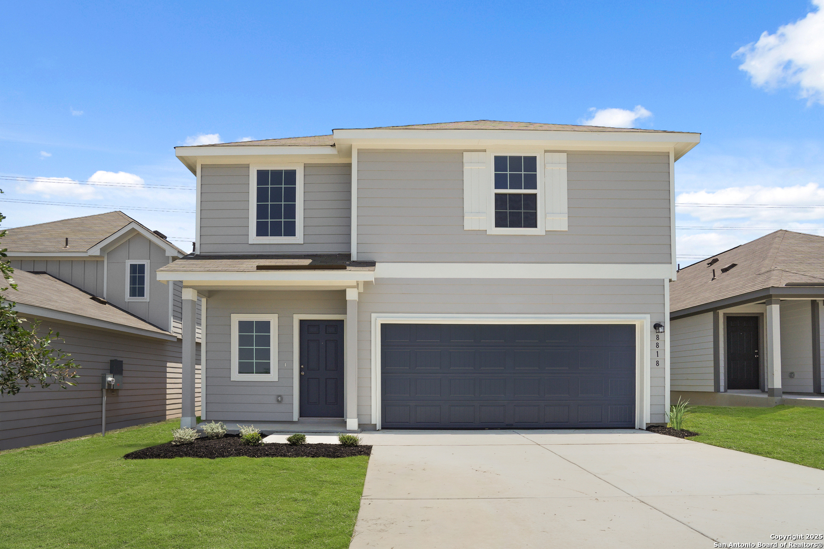 8818 Black Oak Drive Elmendorf TX 78112