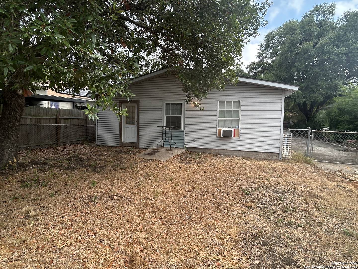 3414 Buena Vista San Antonio TX 78207