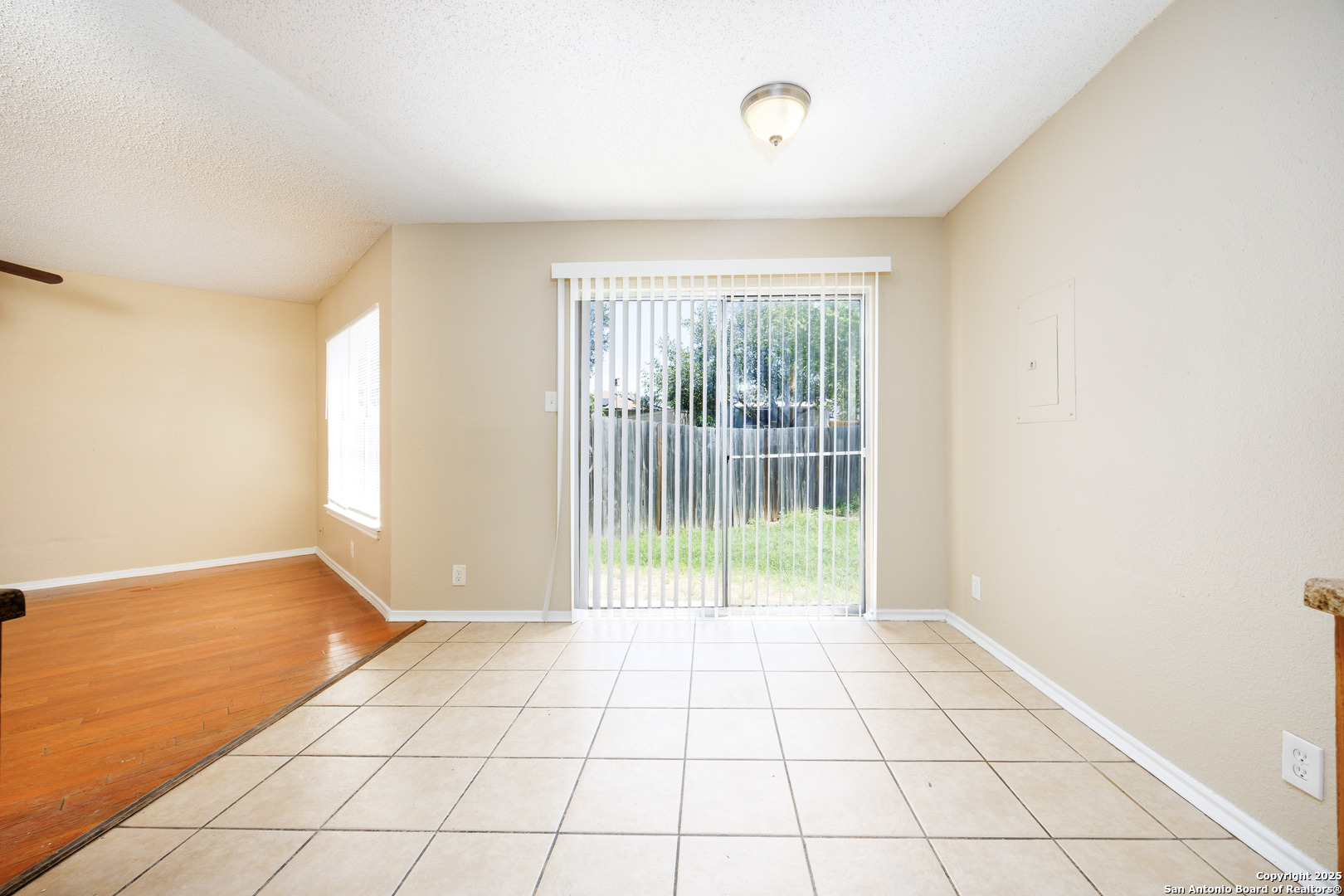 3702 Candlebluff San Antonio TX 78244