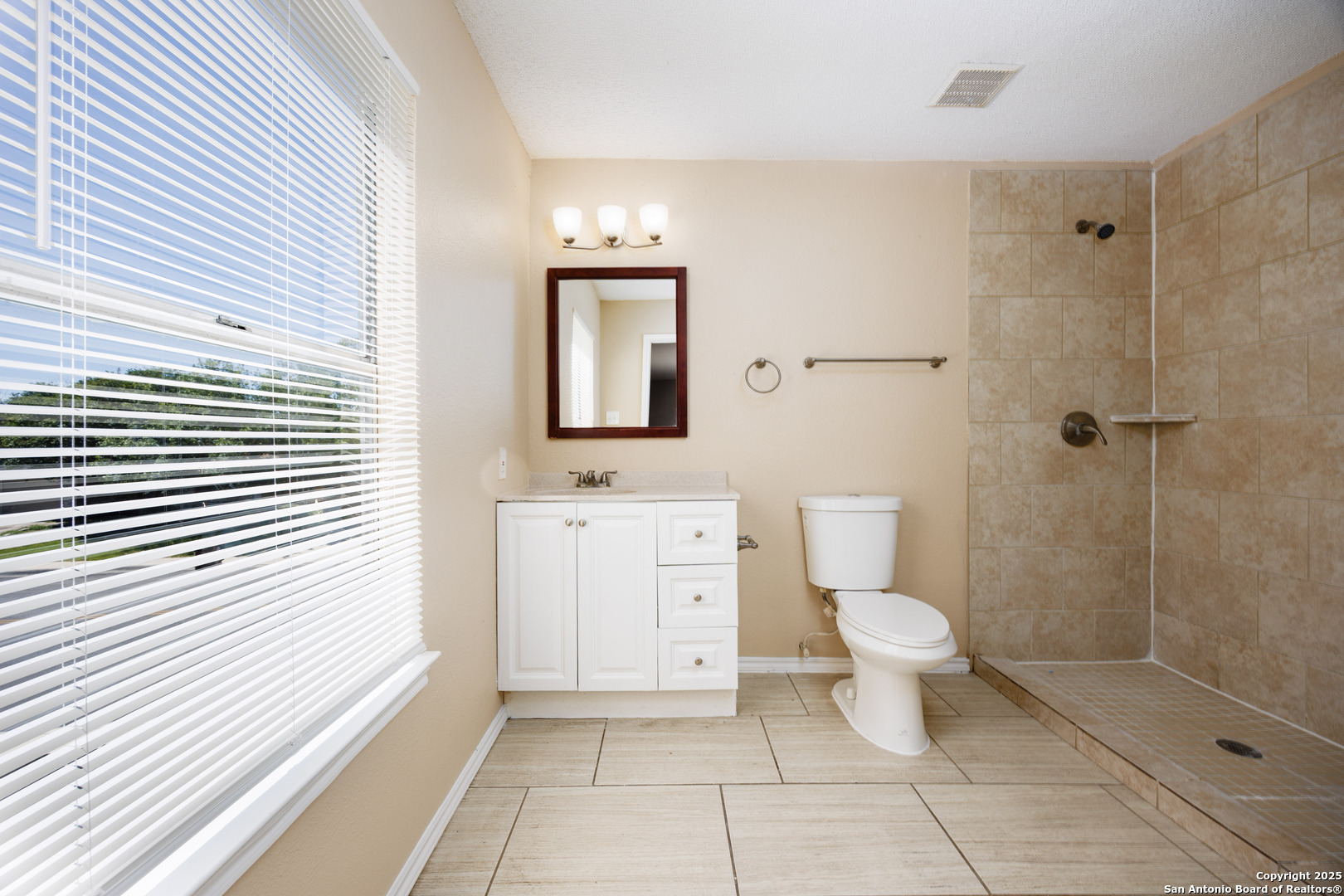3702 Candlebluff San Antonio TX 78244
