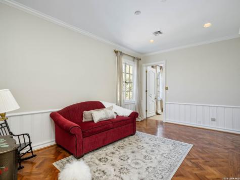 7 Lazy Hollow San Antonio TX 78230
